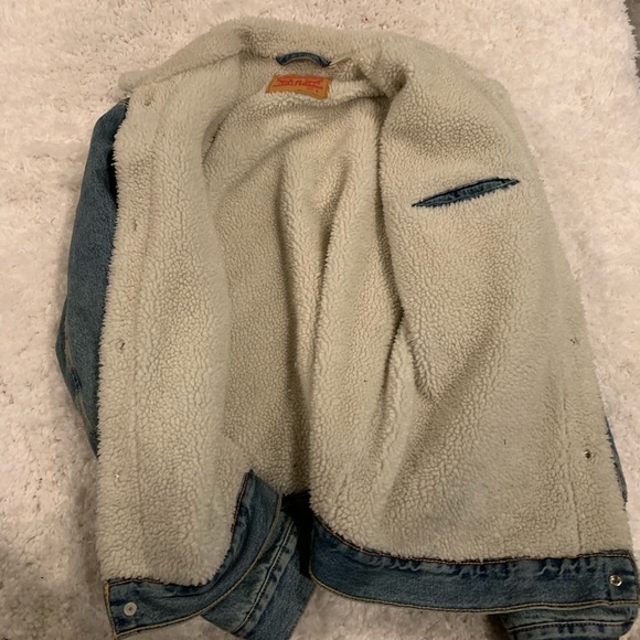 Levi Sherpa Jacket - Picture 2 of 5